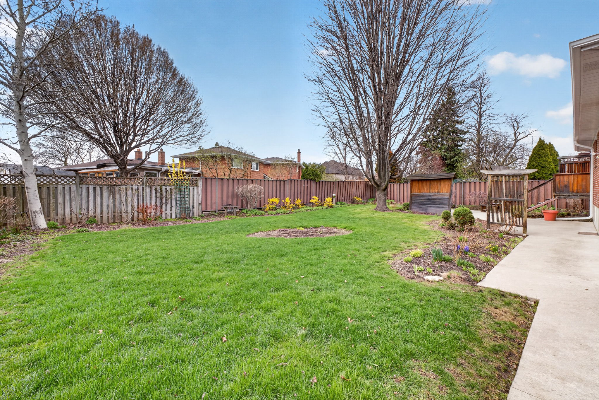 651 Breckenridge Rd, Mississauga, ON L5A 2C7, Canada Photo 56