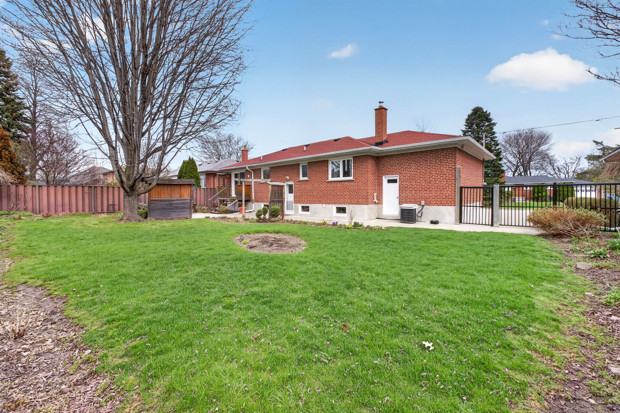 651 Breckenridge Rd, Mississauga, ON L5A 2C7, Canada Photo 60