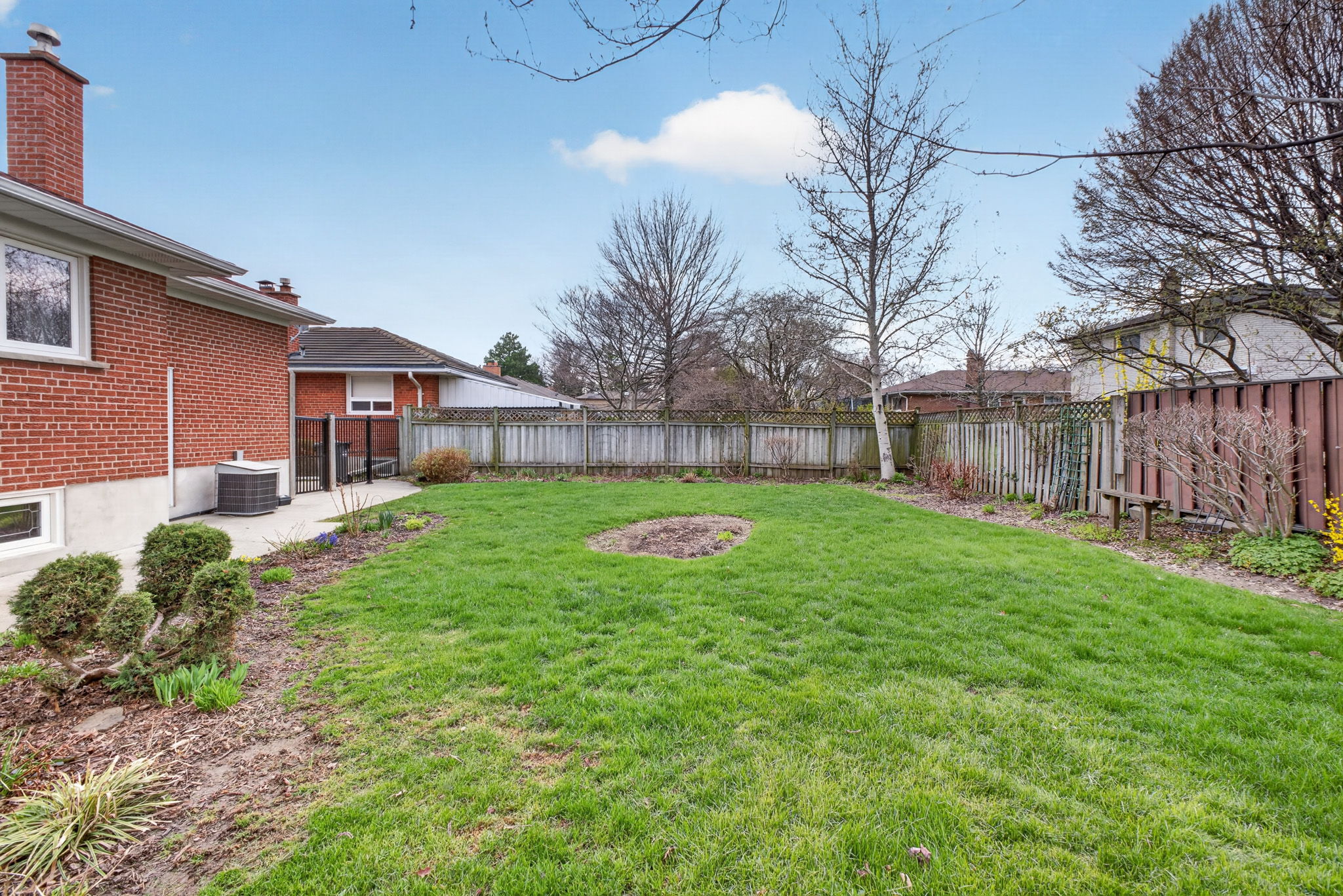 651 Breckenridge Rd, Mississauga, ON L5A 2C7, Canada Photo 64