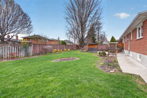 651 Breckenridge Rd, Mississauga, ON L5A 2C7, Canada Photo 56