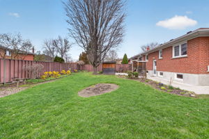 651 Breckenridge Rd, Mississauga, ON L5A 2C7, Canada Photo 58
