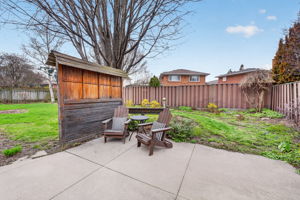 651 Breckenridge Rd, Mississauga, ON L5A 2C7, Canada Photo 68