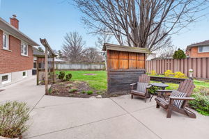 651 Breckenridge Rd, Mississauga, ON L5A 2C7, Canada Photo 69