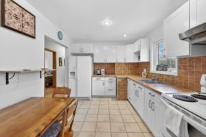 651 Breckenridge Rd, Mississauga, ON L5A 2C7, Canada Photo 25