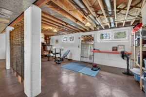 651 Breckenridge Rd, Mississauga, ON L5A 2C7, Canada Photo 53
