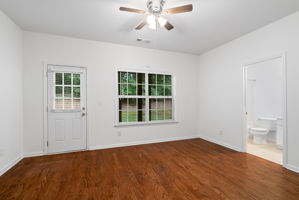  Photo 23