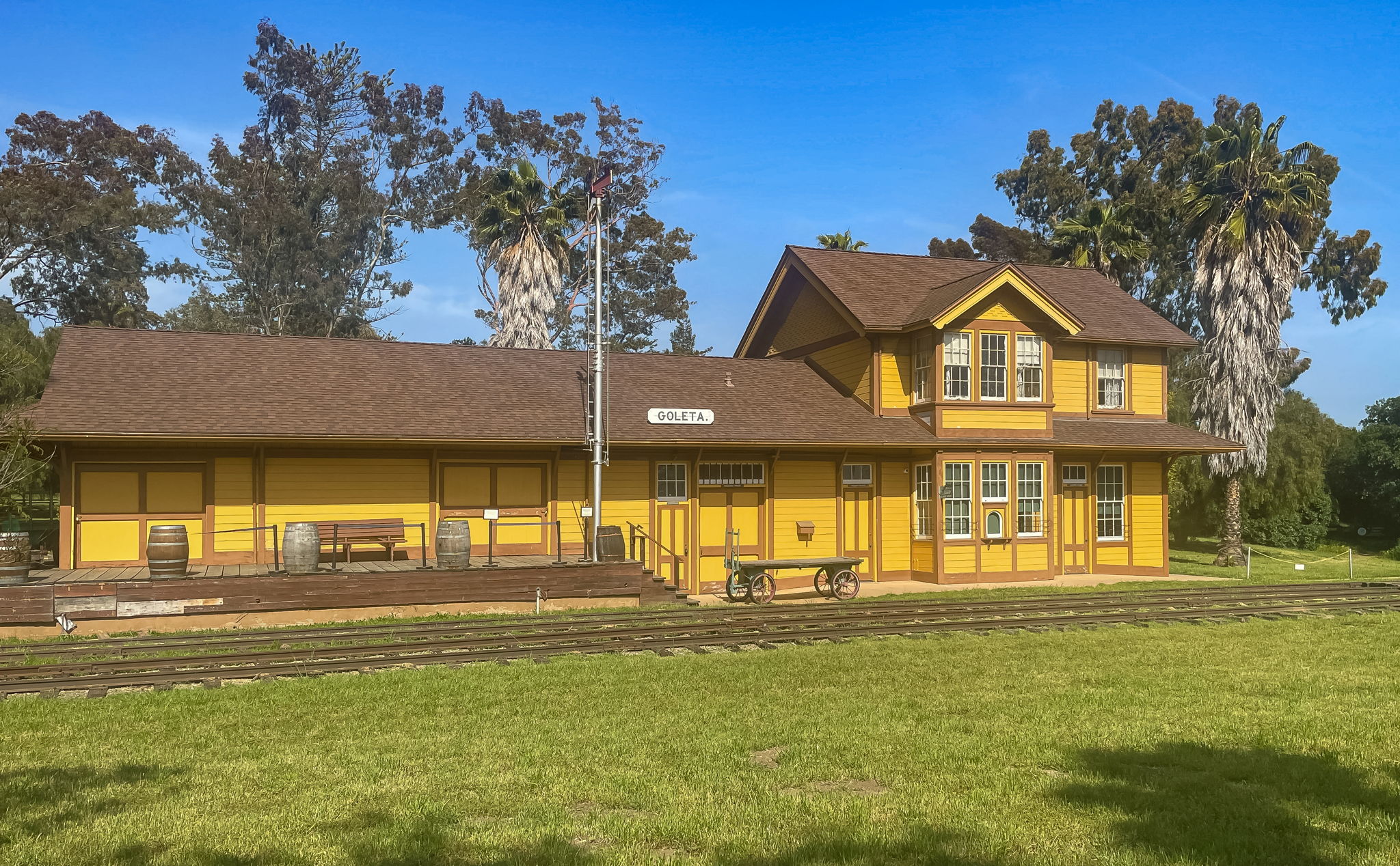 12 - The Stow House