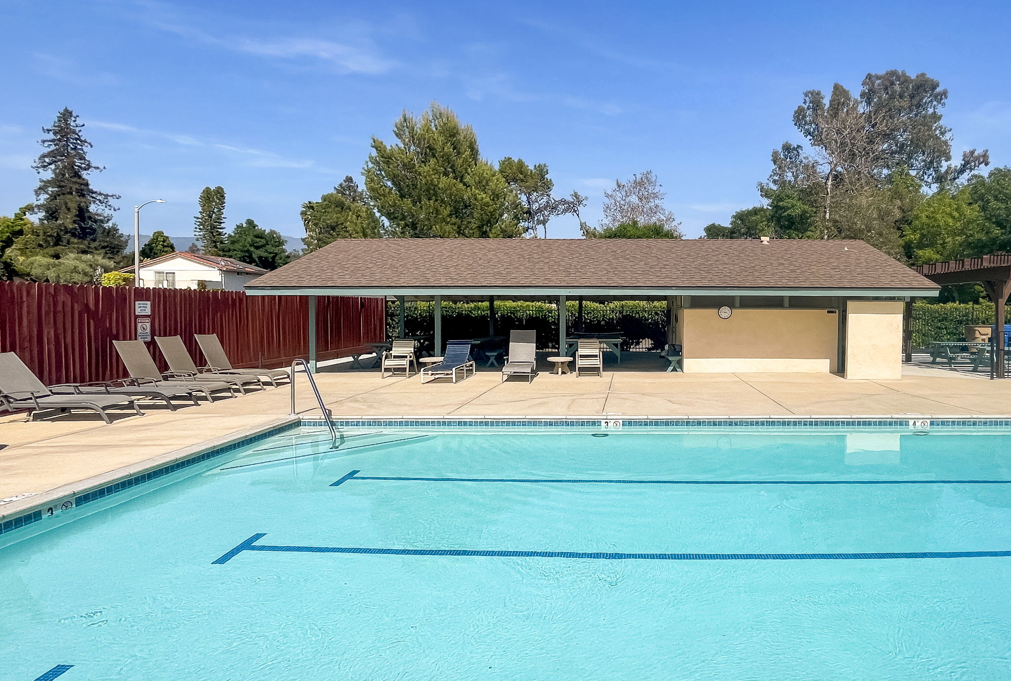 01 - Community Pool