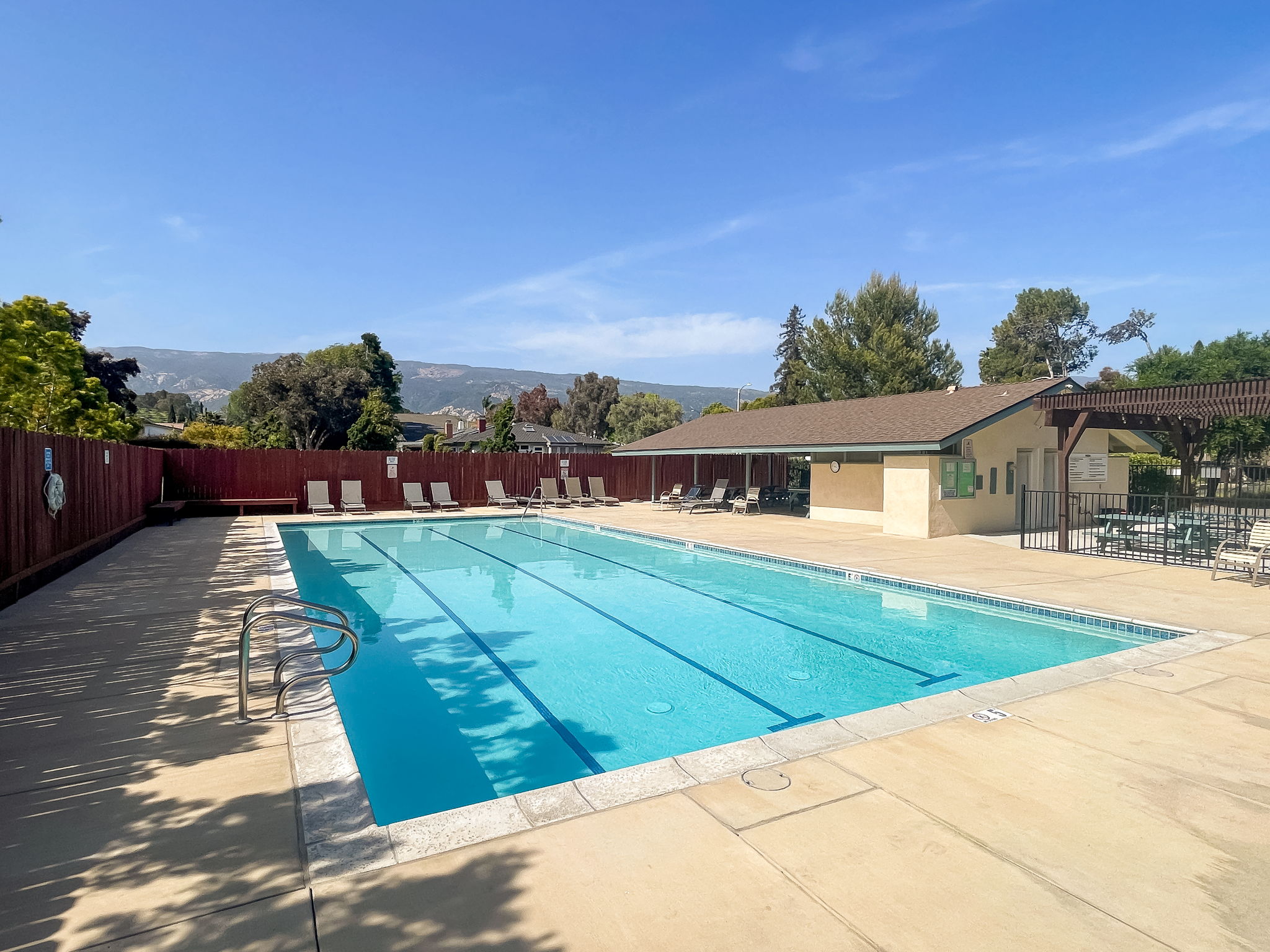02 - Community Pool