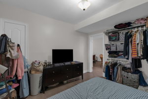  Photo 34