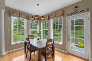 Breakfast Nook-1