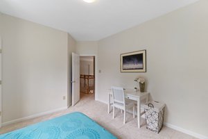 Upper Bedroom-5