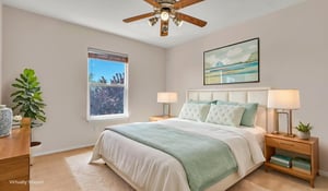 DSC05297 virtually staged.jpeg