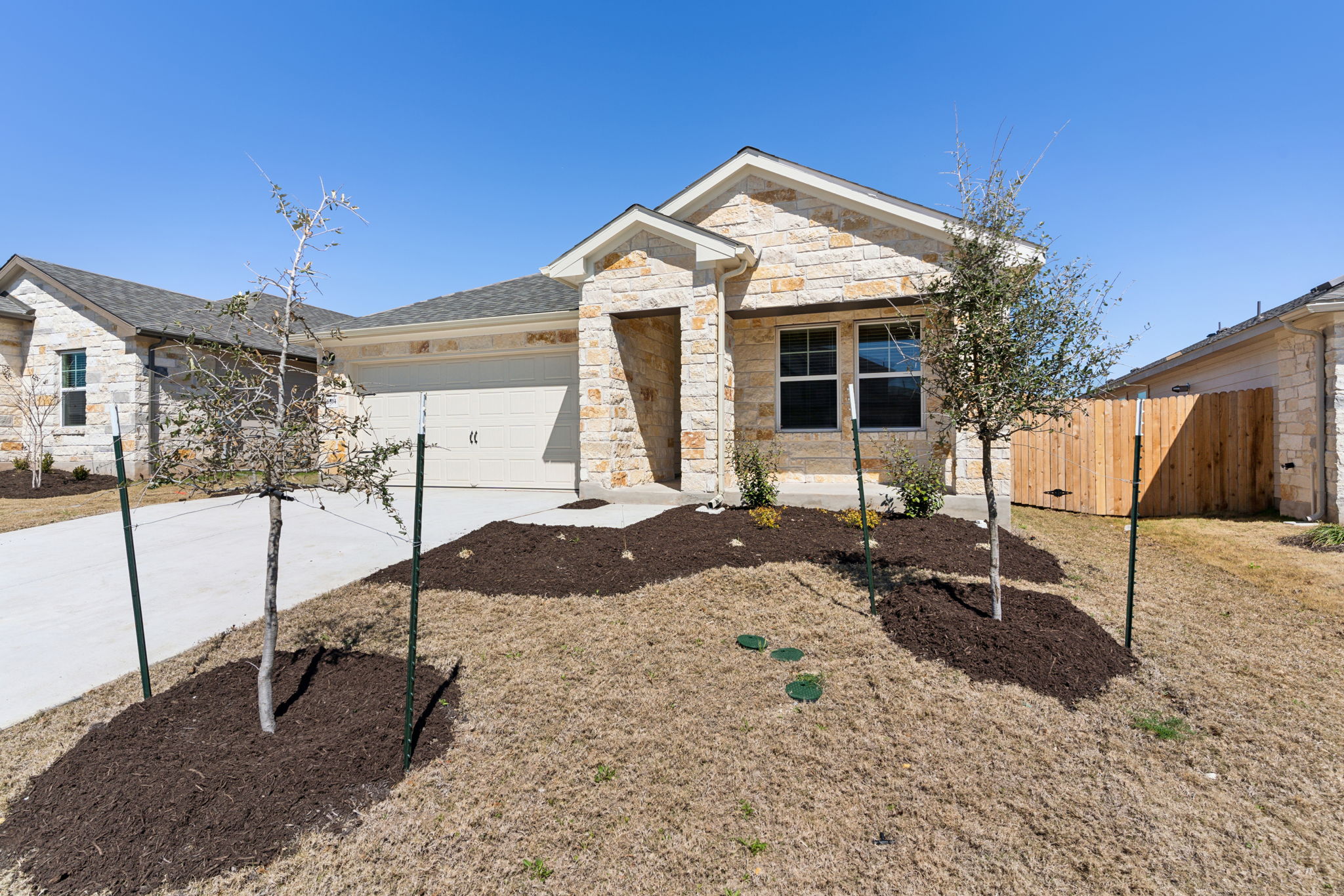 Austin - Turner's Crossing - Reserve Collection - 6514 Dragride Rd, Buda, TX 78610 - 002