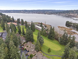 Access to Lake Washington