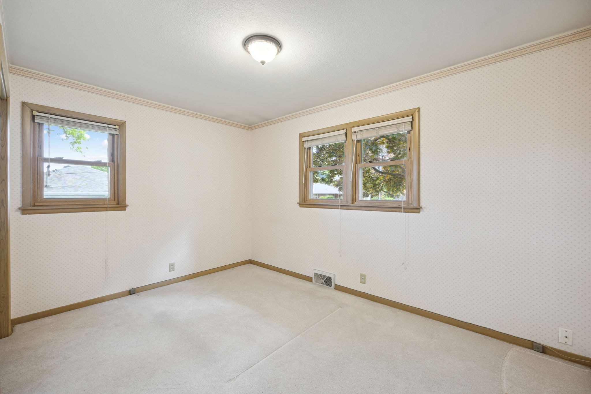 14_Interior