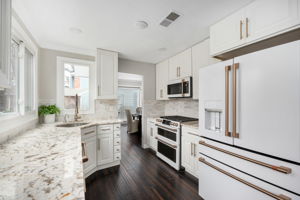 6516 Princeton Dr, Alexandria, VA 22307, USA Photo 29