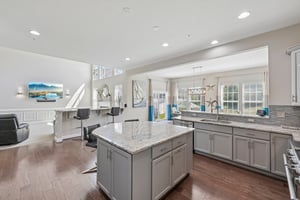 Totteridge St-S0605-016.jpg