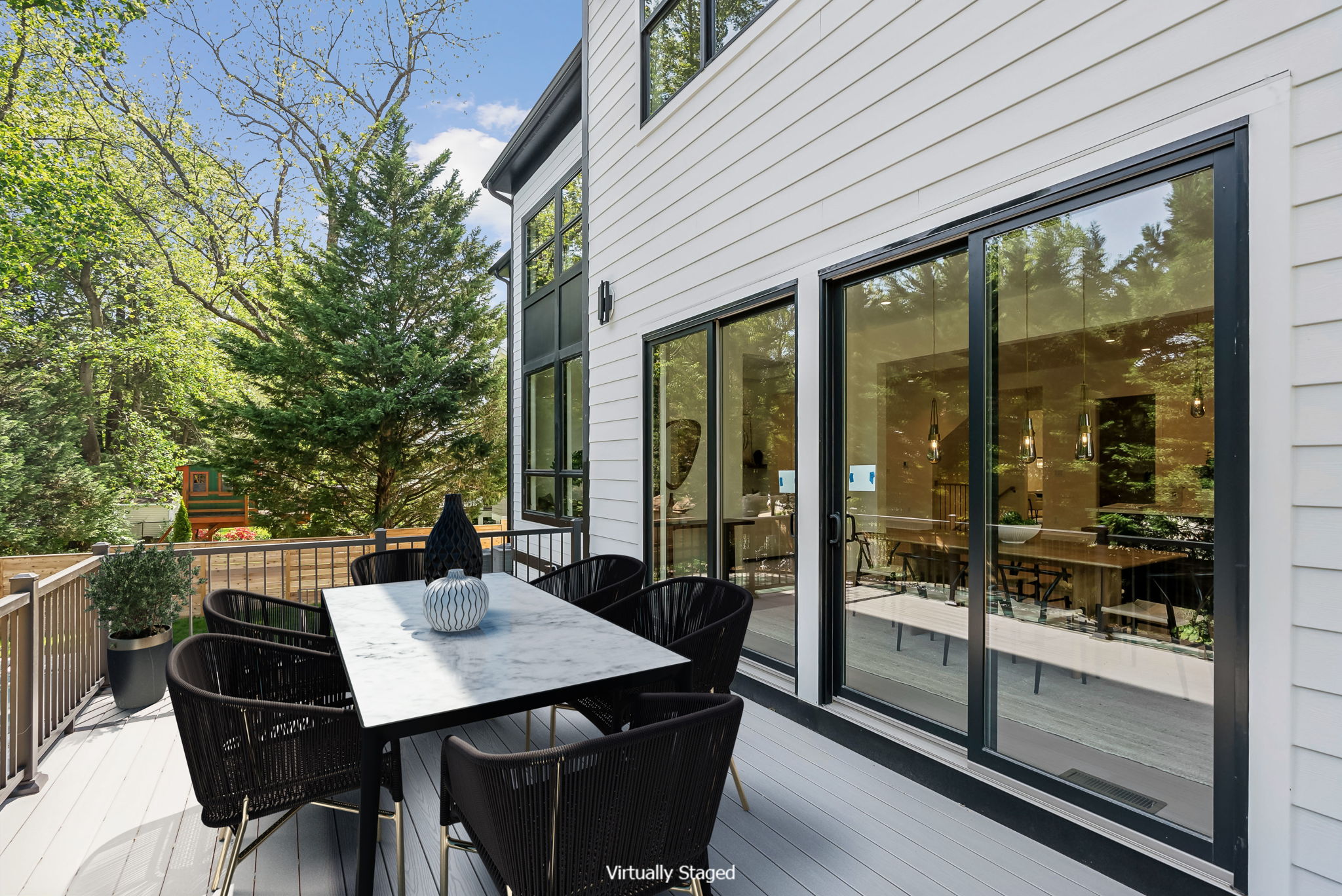 Rear Deck with access to the Breakfast Area