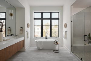 Luxurious Primary Ensuite