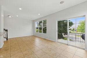 652 Grosvenor Ln_018
