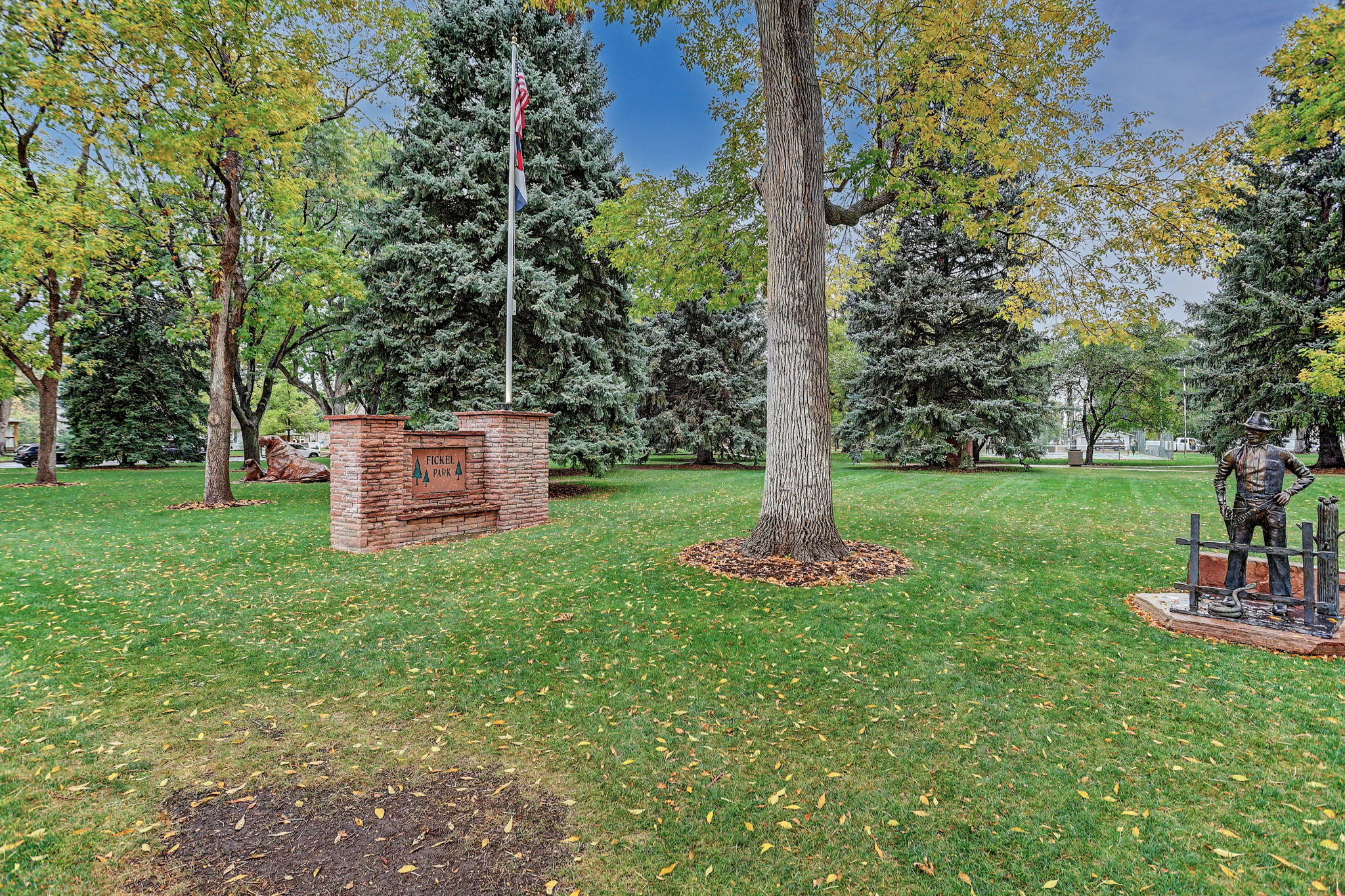  Photo 40