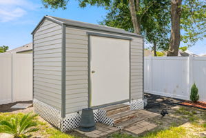 Photo 43