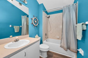 Bathroom2