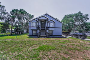 Front Exterior9SSR