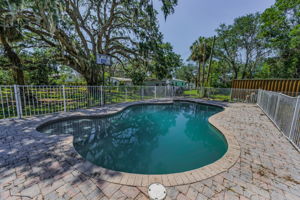 Pool1