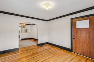Palmetto St-S2309-007.jpg