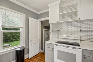 Palmetto St-S2309-011.jpg
