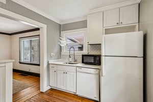 Palmetto St-S2309-012.jpg