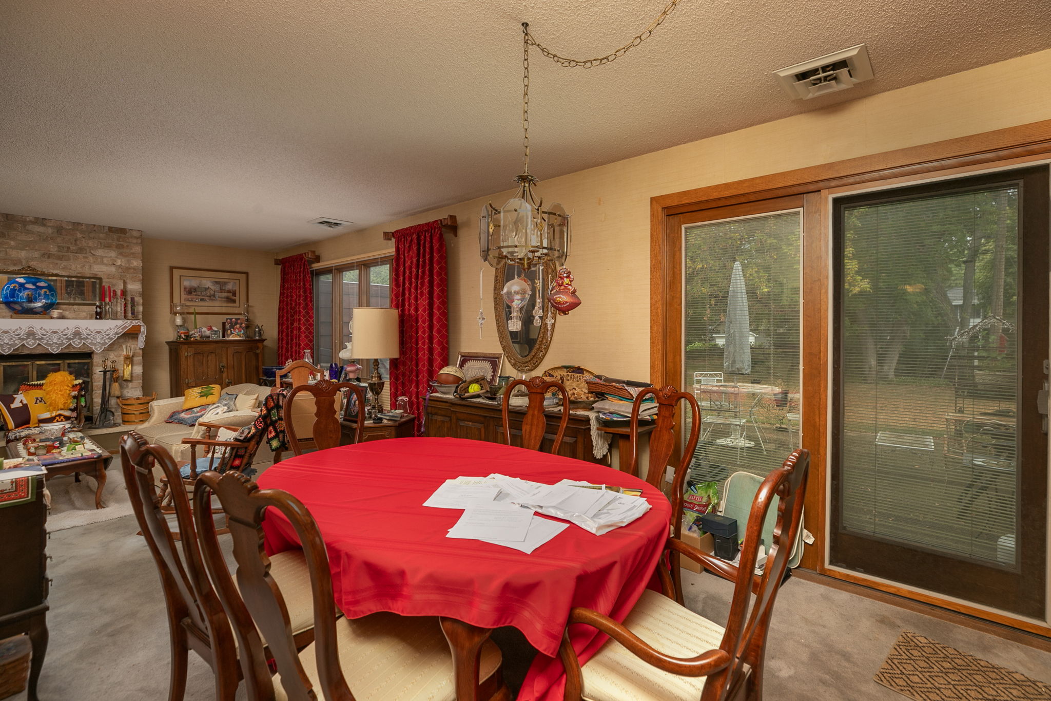 08-Dining Room
