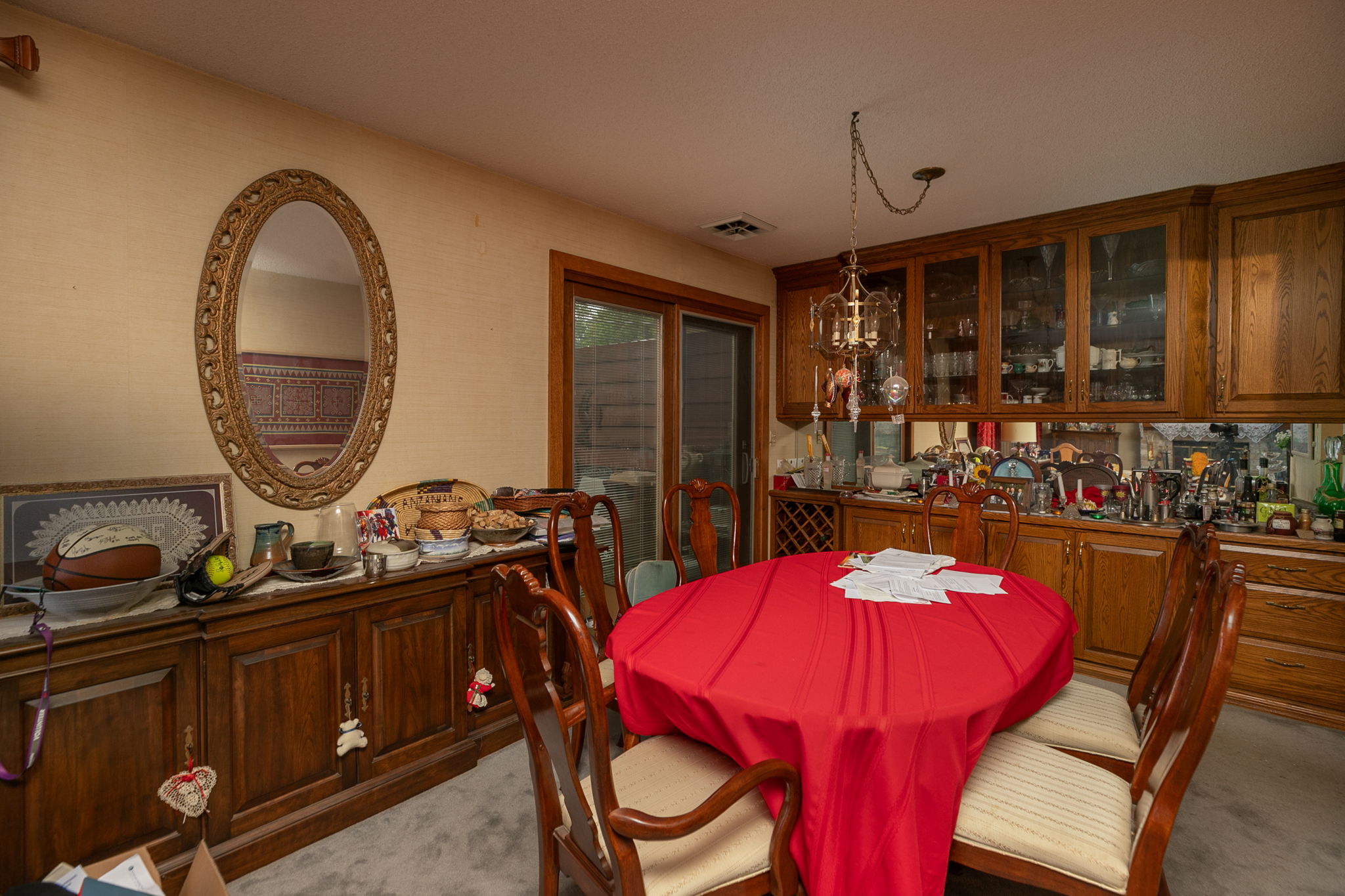 09-Dining Room