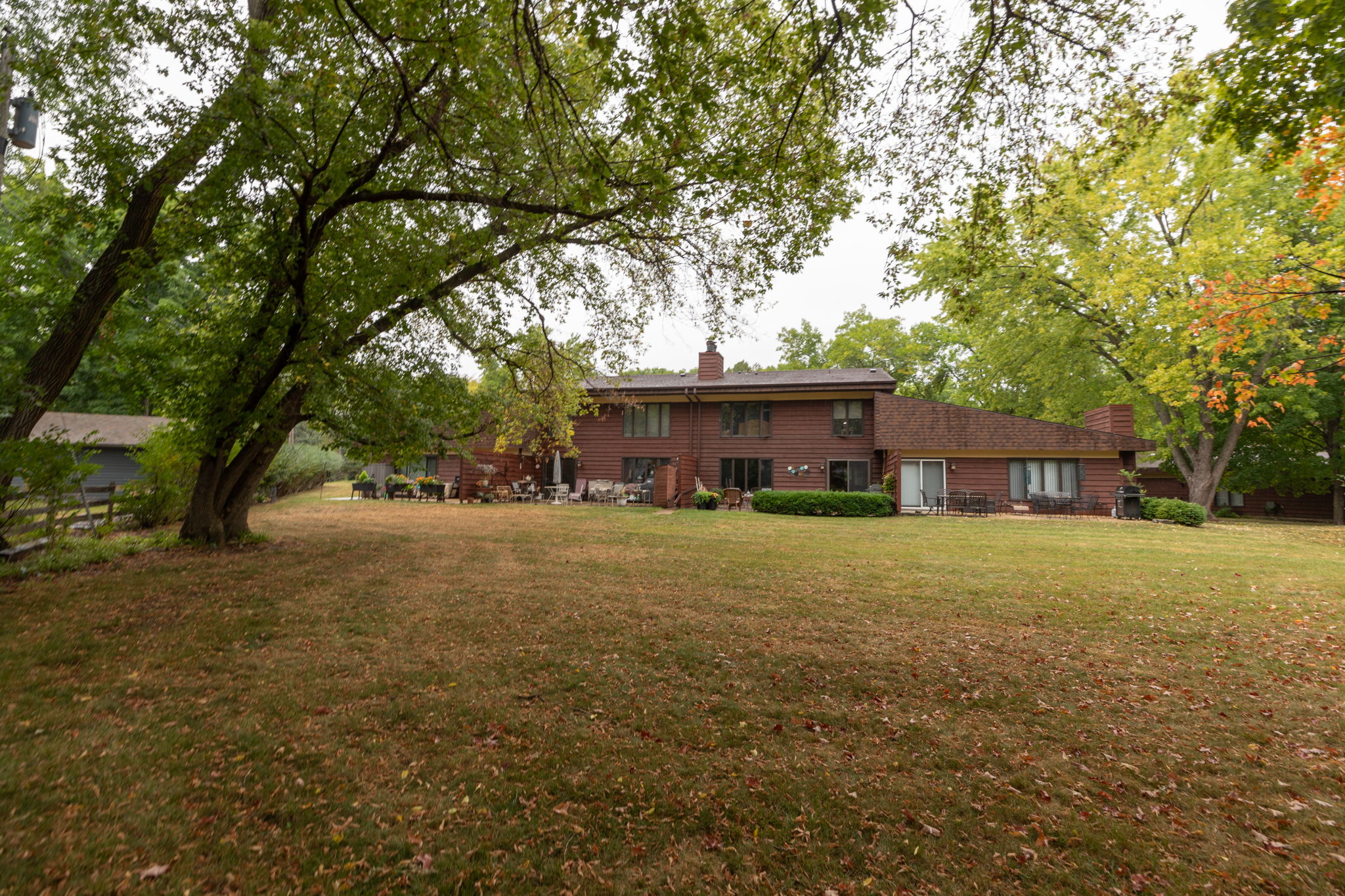 33-Back View