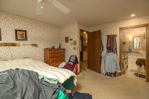 19-Primary Bedroom