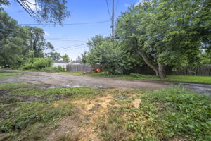  Photo 47