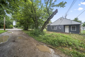 Photo 49