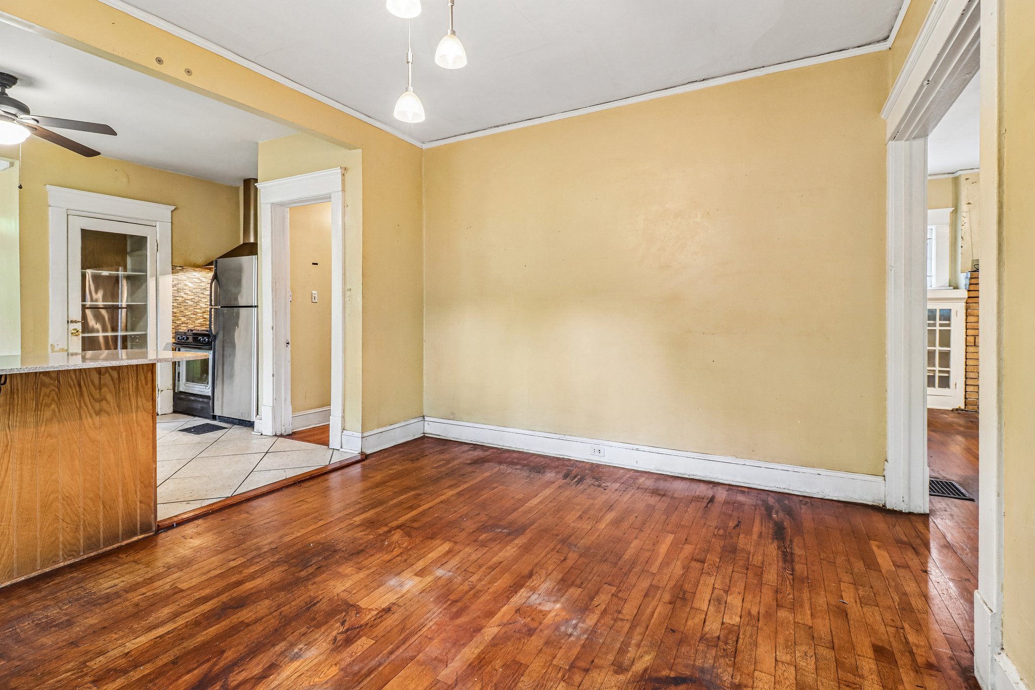 Gresham Ave-S2805-018.jpg