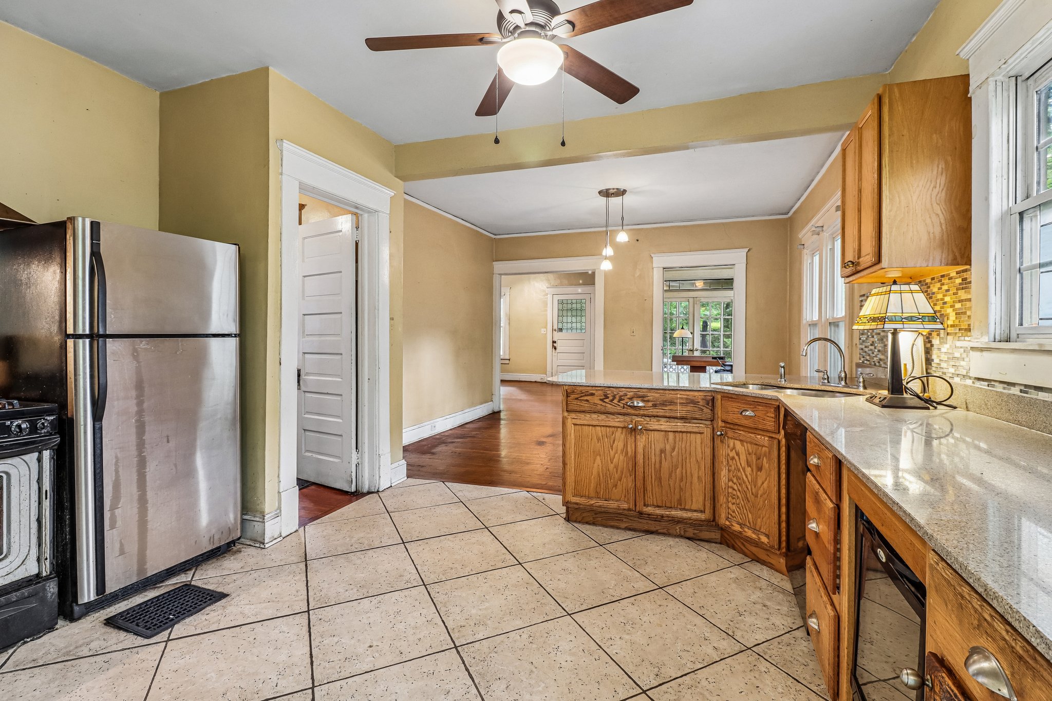 Gresham Ave-S2805-024.jpg