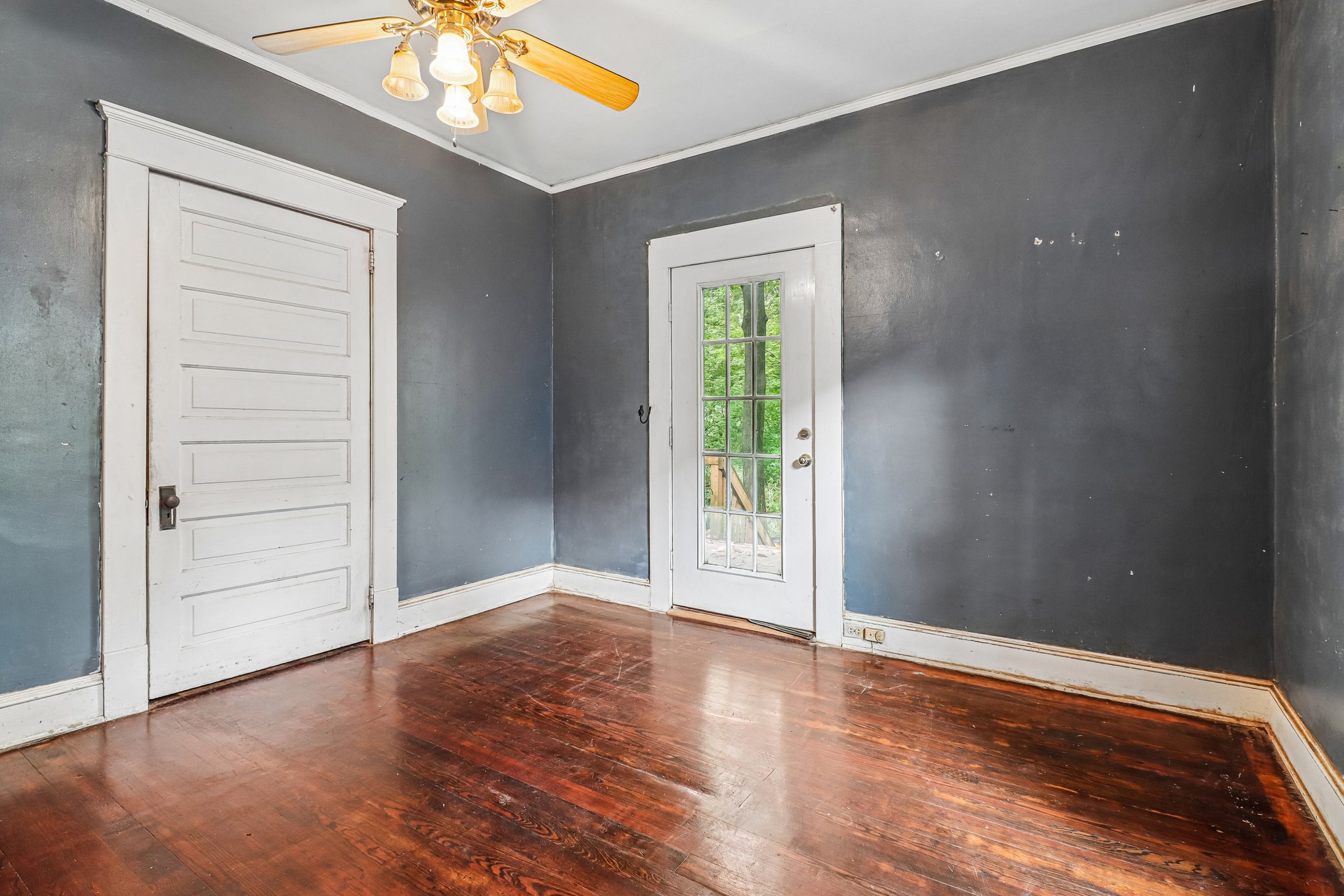 Gresham Ave-S2805-032.jpg