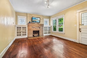 Gresham Ave-S2805-016.jpg