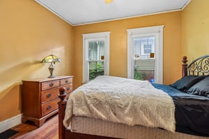 Gresham Ave-S2805-036.jpg