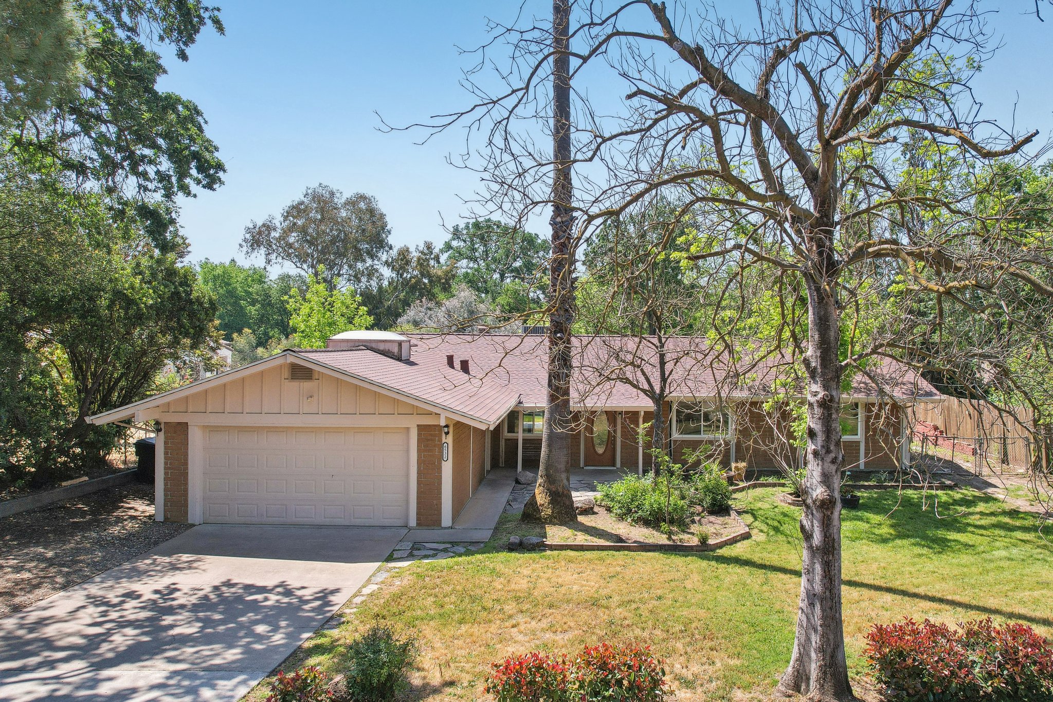 Sutter Ave-0105-002.jpg