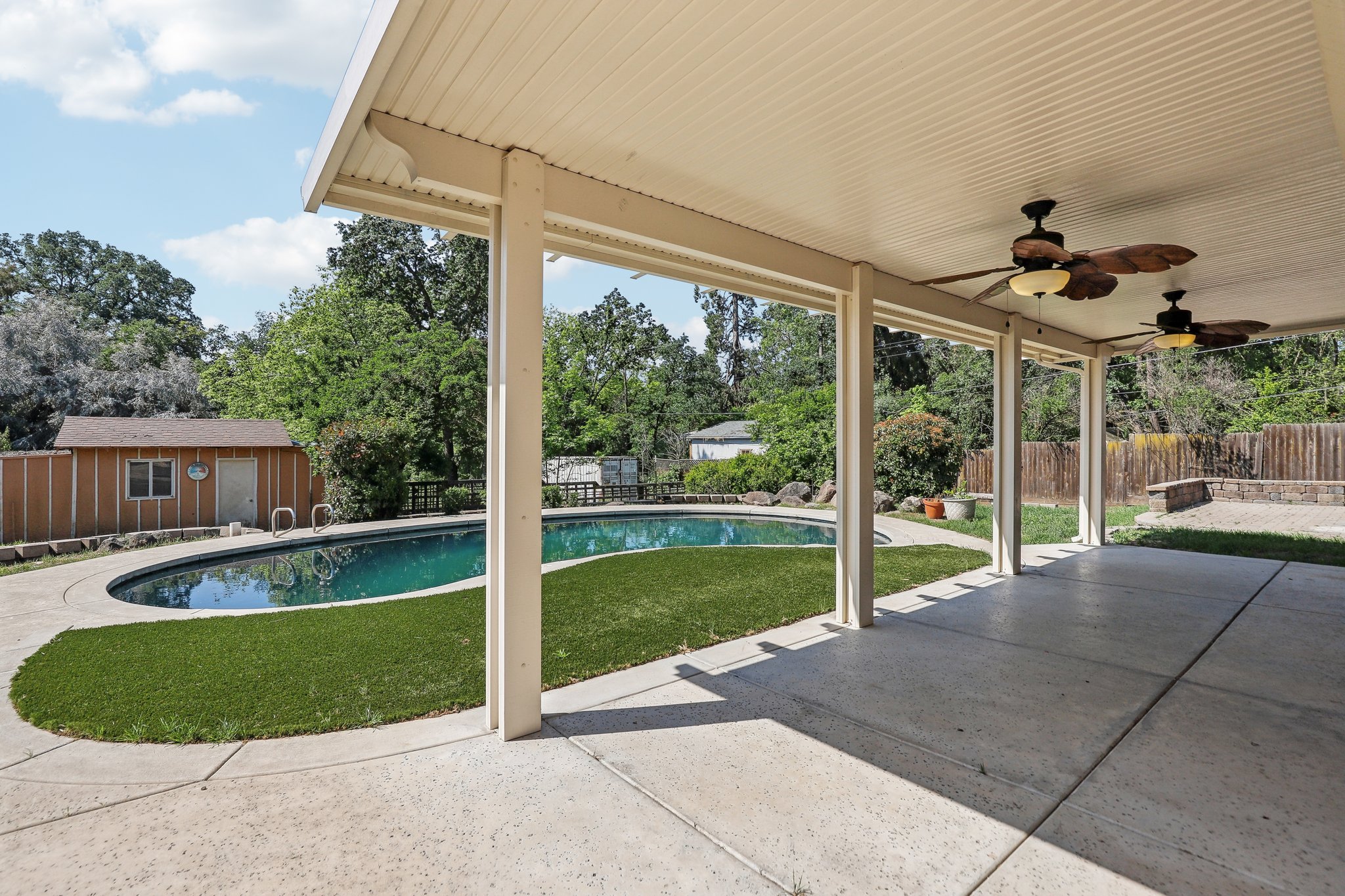Sutter Ave-0105-033.jpg