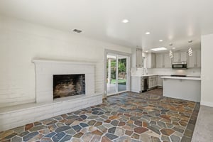 Sutter Ave-0105-009.jpg