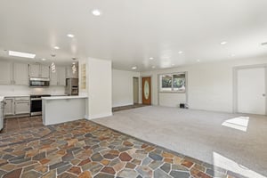 Sutter Ave-0105-010.jpg