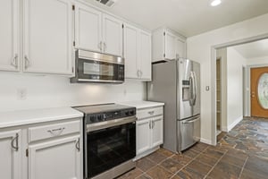 Sutter Ave-0105-012.jpg
