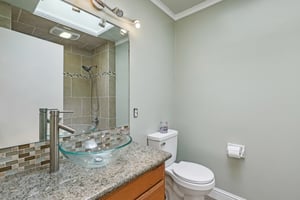 Sutter Ave-0105-016.jpg